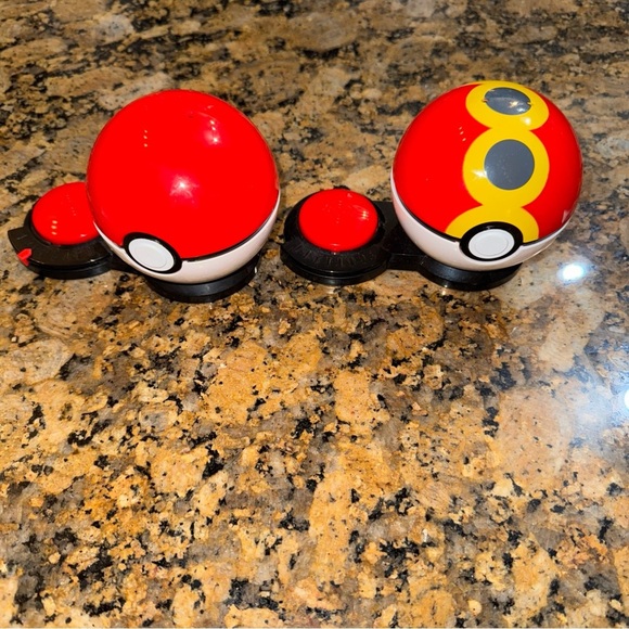 Jazwares Other - Pokemon Surprise Attack Game|New Poke Ball Premier Ball Lot of 2 T1